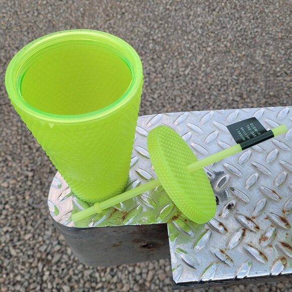 Starbucks 2022 Halloween Studded Glow Tumbler Lemongrass (Green) 16 oz. Grande - Picture 7 of 13